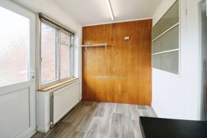 Photo 1- click for photo gallery